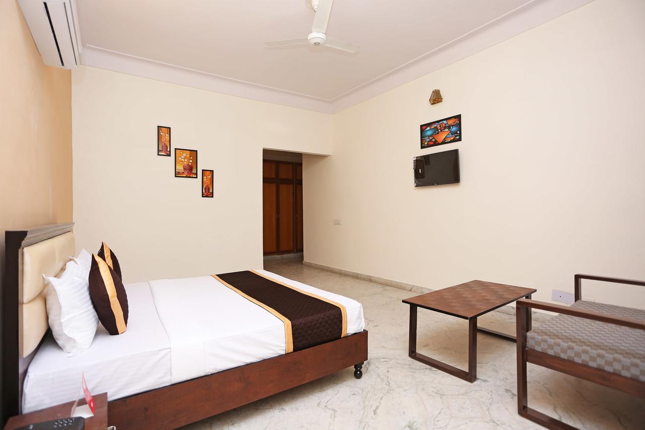 Oyo 6708 Holiday Heaven Resort Jaipur Bagian luar foto