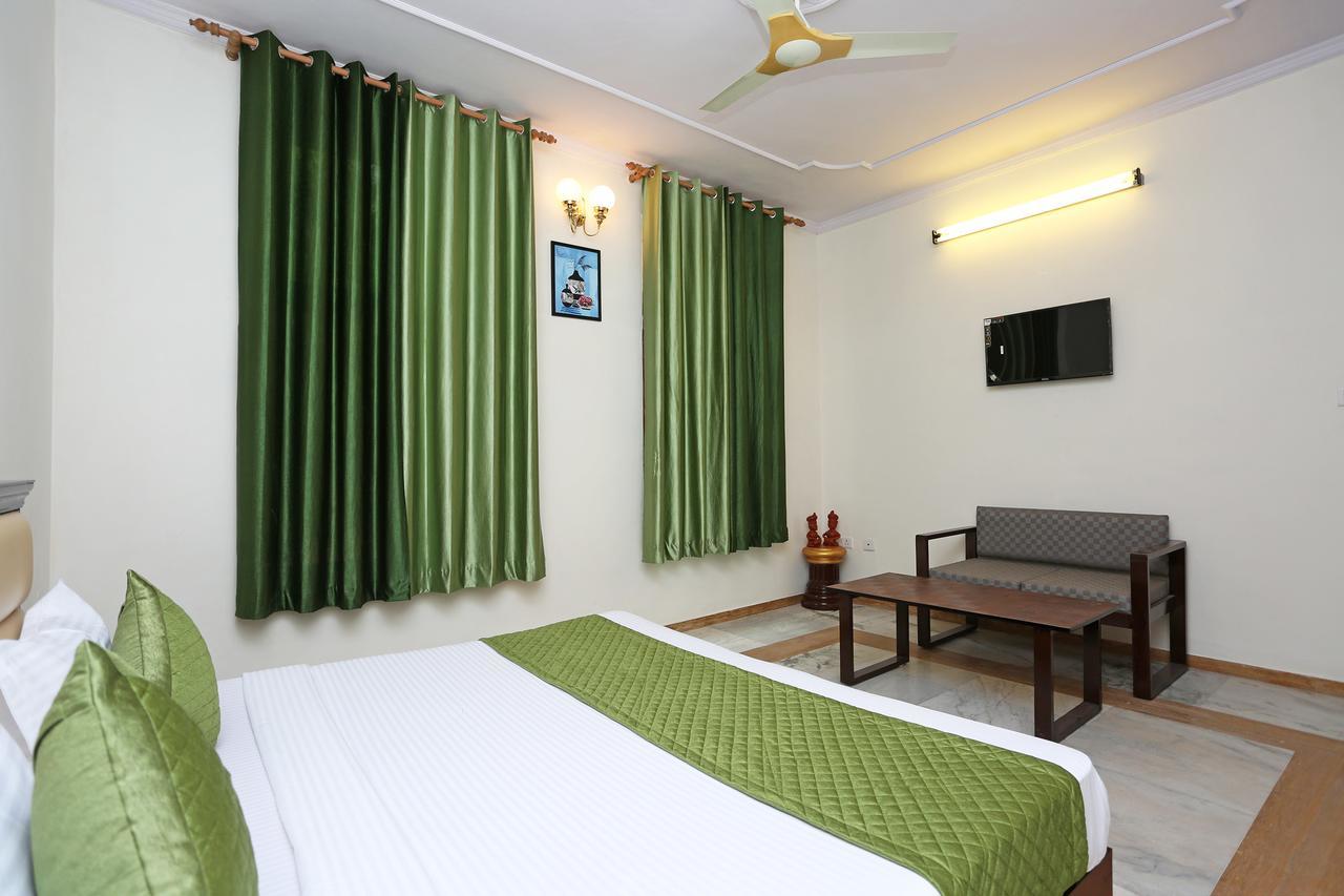 Oyo 6708 Holiday Heaven Resort Jaipur Bagian luar foto